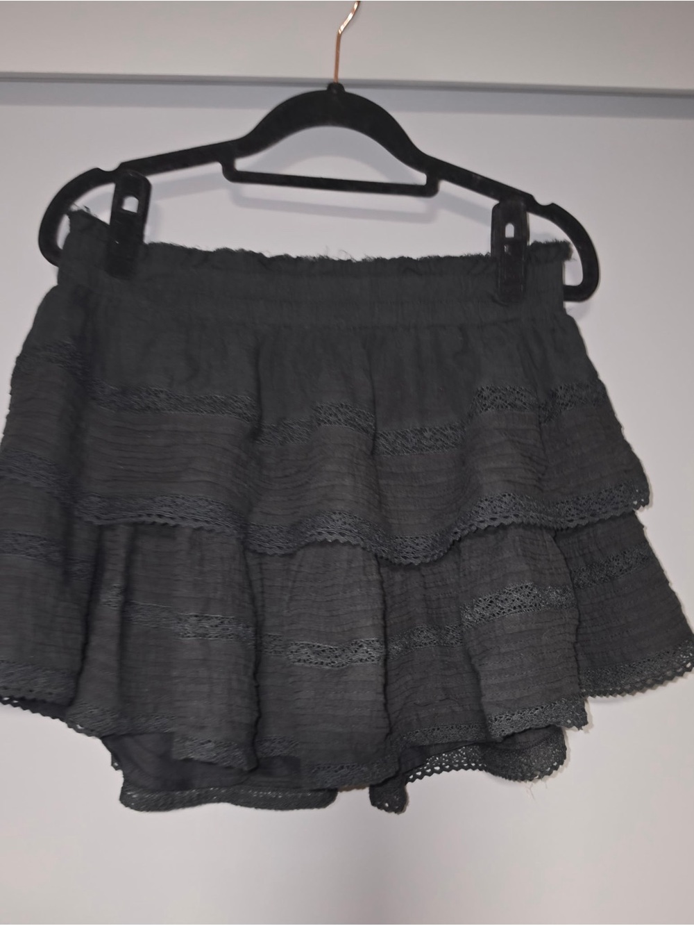 aerie Black Tiered Ruffle Mini Skirt